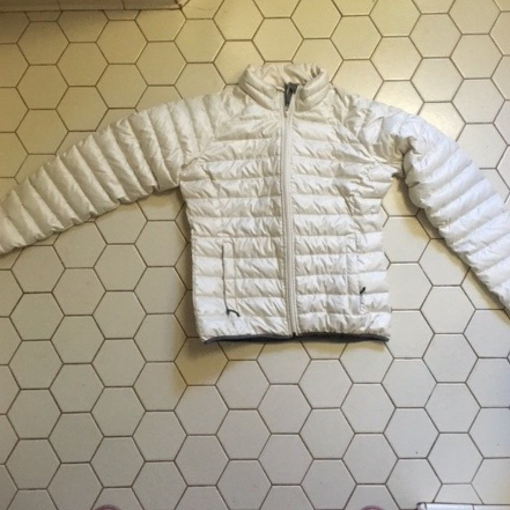 Solstice White Down Puffer Jacket - image 3